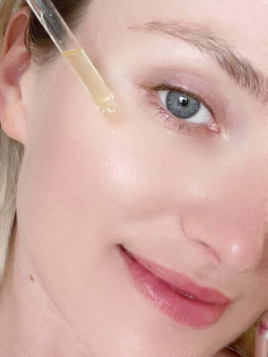 Zhiiva is a pure, organic, “chemistry-free”, sustainable, and 100% natural skincare serum from the heart of Siberian Taiga forest.