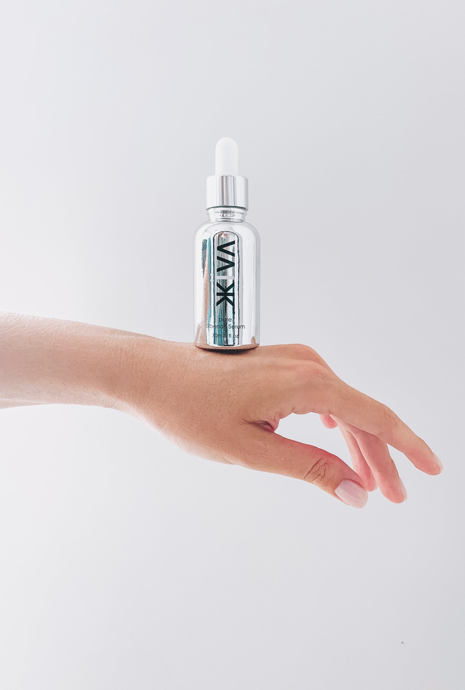 Zhiiva is a pure, “chemistry-free”, sustainable, and 100% natural skincare serum from the heart of Siberian Taiga forest.