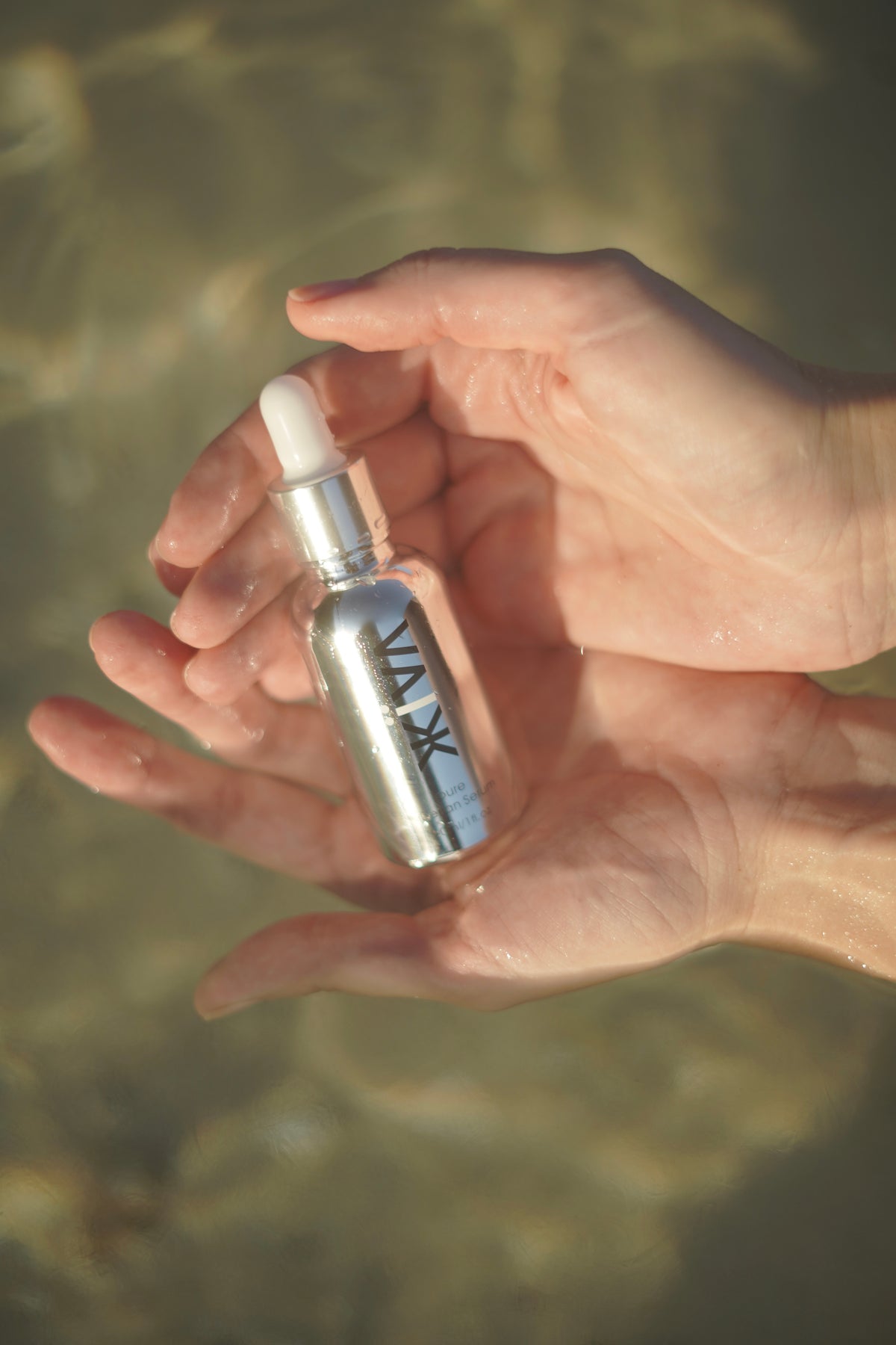 Zhiiva is a pure, organic, “chemistry-free”, sustainable, and 100% natural skincare serum from the heart of Siberian Taiga forest.